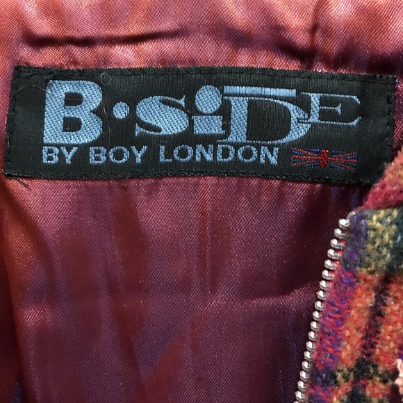 Vintage Child  hooded Plaid Cape - Bside by Boy London - Picture 7 of 10